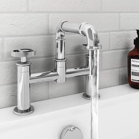 Arezzo Chrome Industrial Style Bath Filler Arezzo Chrome Industrial Style Bath Filler -Arezzo shop AZISCH03 n p